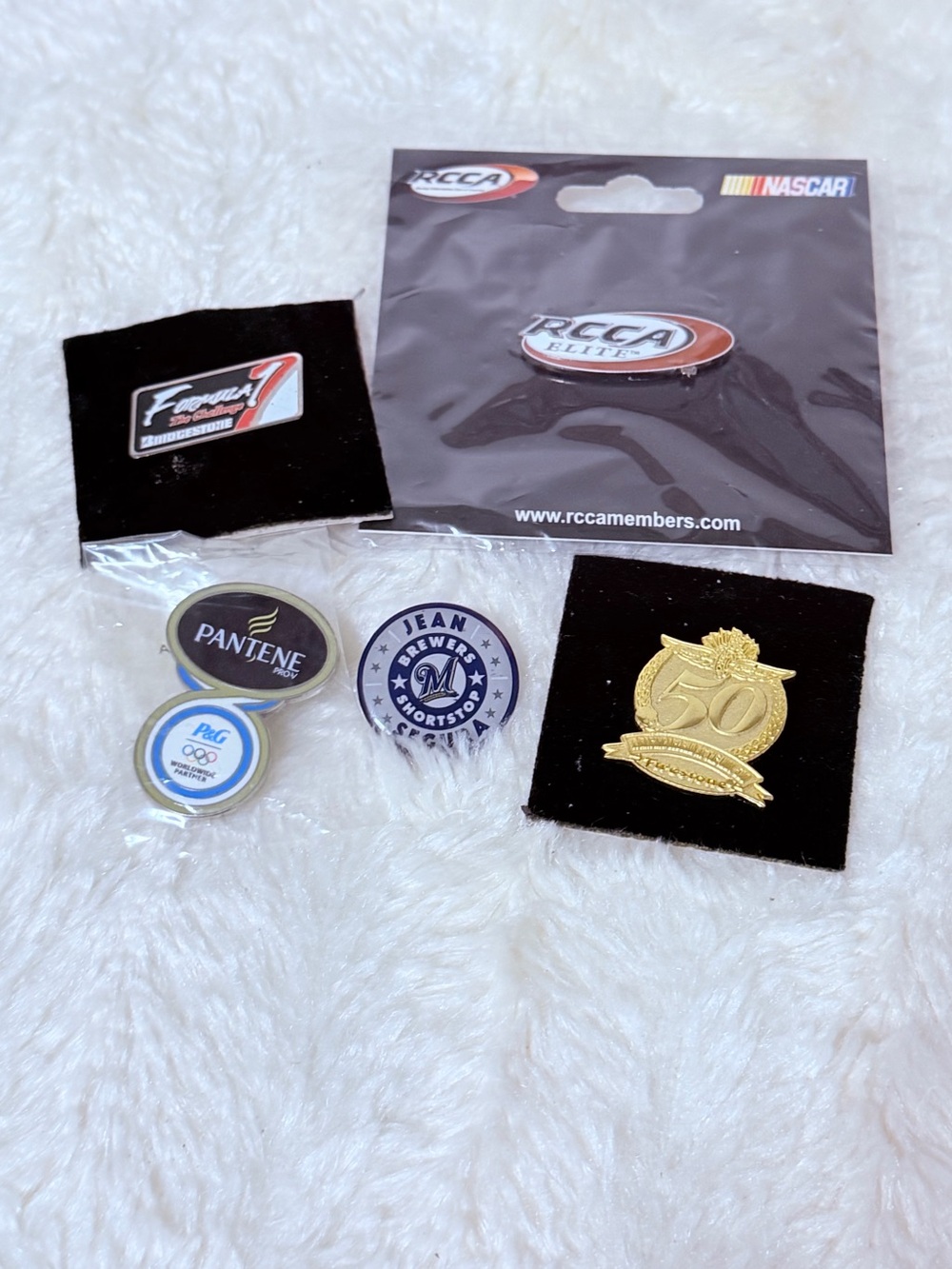NASCAR Pantene Pro-V P&G Promotional Pin - Black, Gold, Blue, White NEW